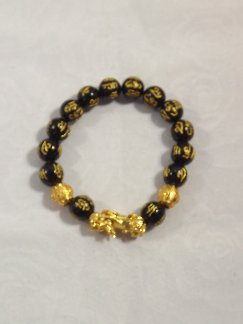 Gold and Black Beaded Pixiu Bracelet - Dragon Focal Bead